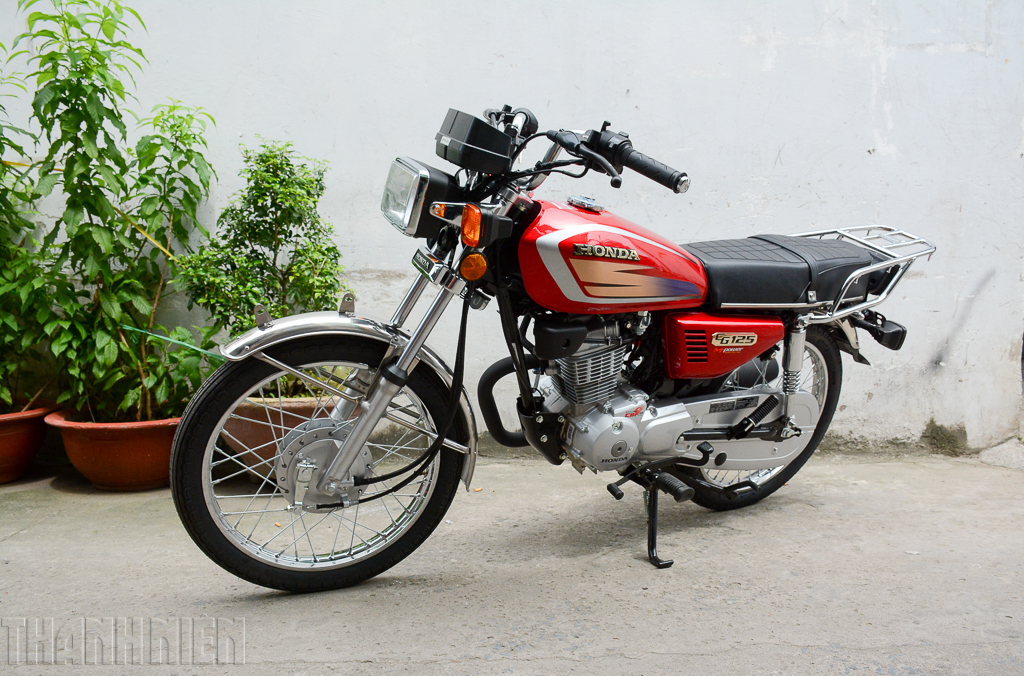 Honda cg125 hires stock photography and images  Alamy